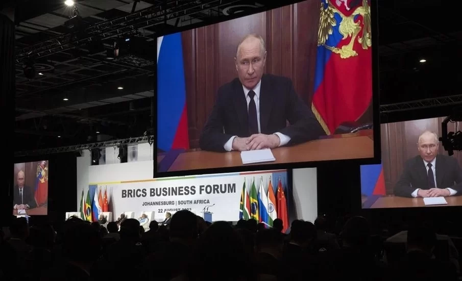 Sommet des Brics: à distance, Poutine fustige l’ONU et déplore la crise des céréales